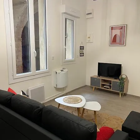 Saint Guilhem Centre Historique Apartment *